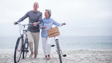 Comparing At-Home and In-Office Tooth Whitening for Your Lifestyle and Needs